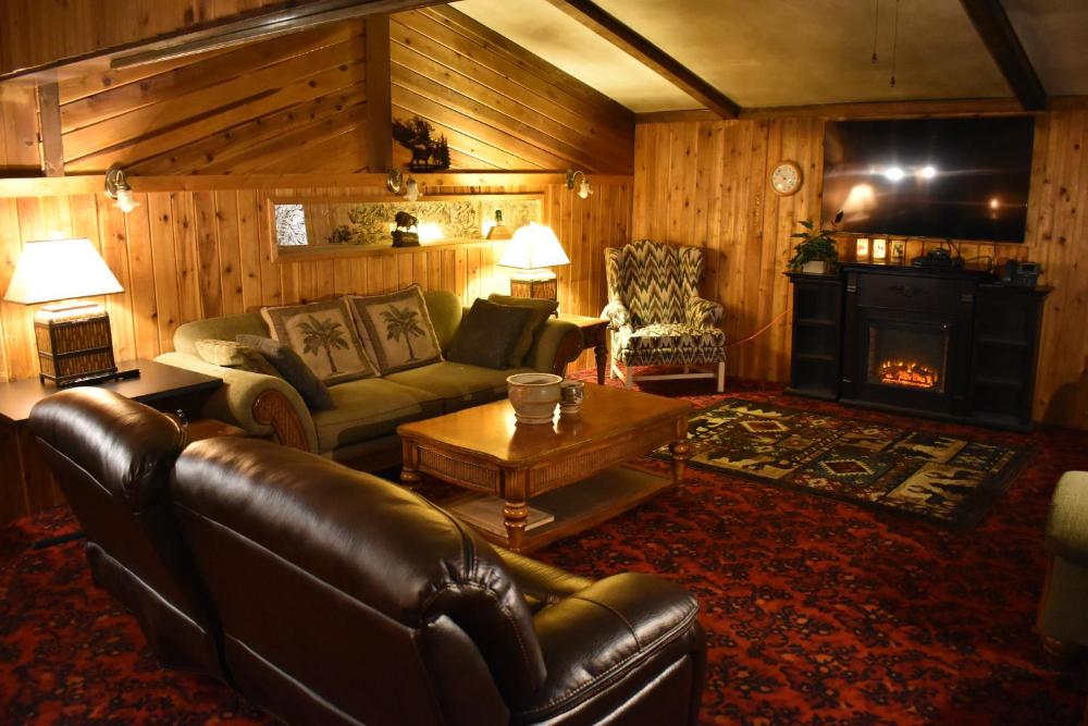 Quadruple Room - Disability Access interior